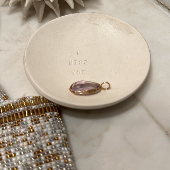 COPY - Heather B Moore LARGE  amethyst. inscribed says, ‘I <3 U’! on side. - Picture 2 of 4